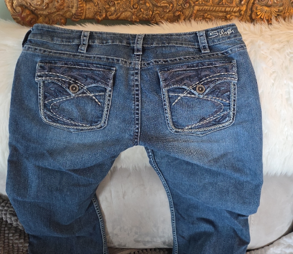 Silver Jeans Women's Dark Blue Boot Cut Denim